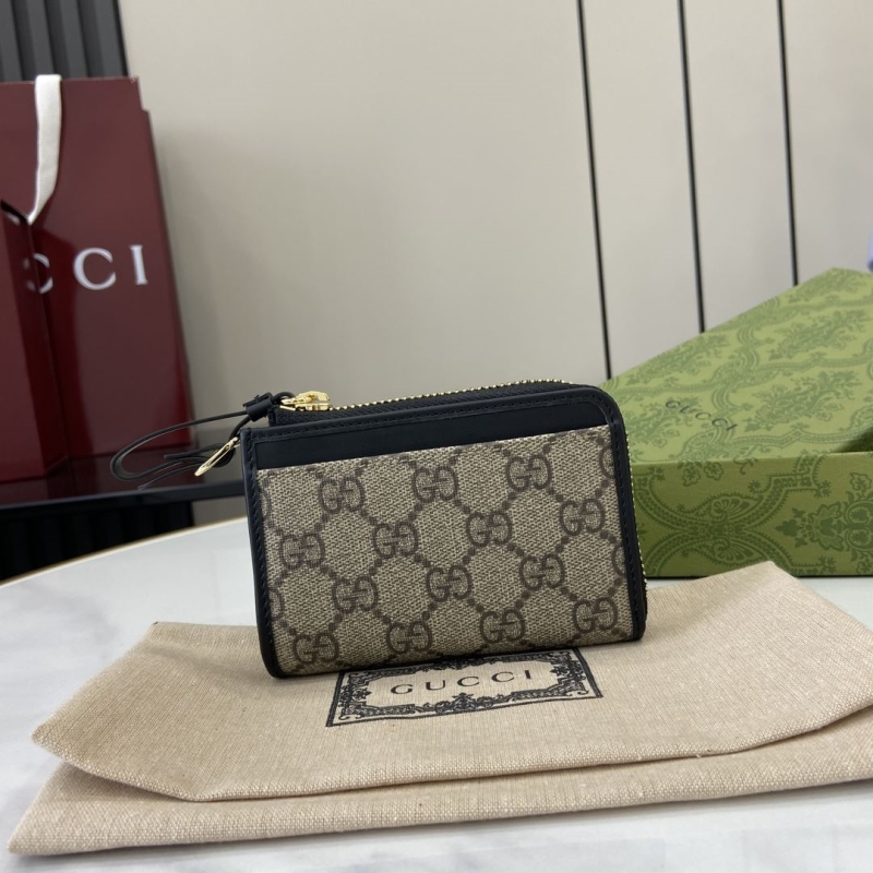 G*u*i wallets & purse